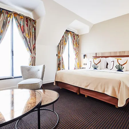 Plaza Tour Eiffel Hotel Parigi
